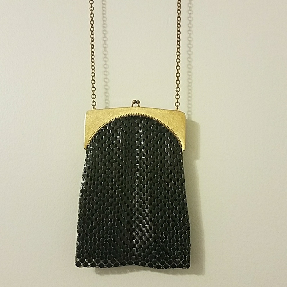 Vintage gold and black metal mesh clutch purse